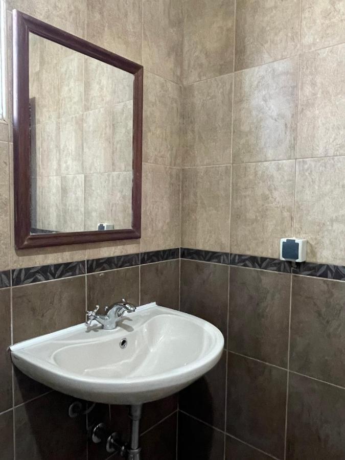 Entire Spacious Apartment With Free Parking Ποντγορίτσα Εξωτερικό φωτογραφία